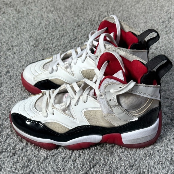 Air Jordan JUMPMAN TWO TREY 'CONCORD BRED Youth Size 5 - Picture 3 of 13